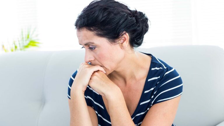Mijn man wil naar een mediator voor onze scheiding, maar ik niet. Wat nu - Verder Online