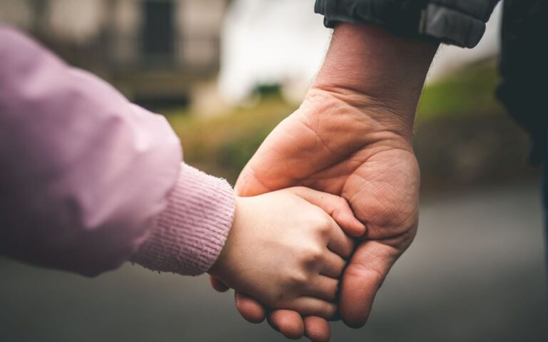 Onderzoek naar kinderen uit echtscheidingsgolf​ - Verder Online