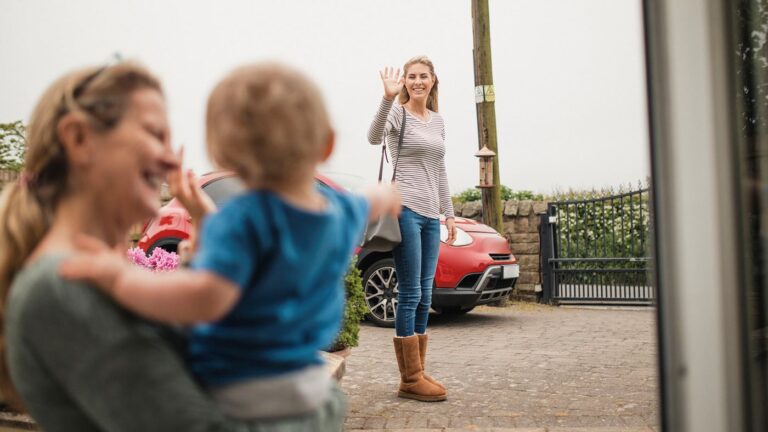 Wie moet de kinderopvang betalen als we uit elkaar gaan - Verder Online